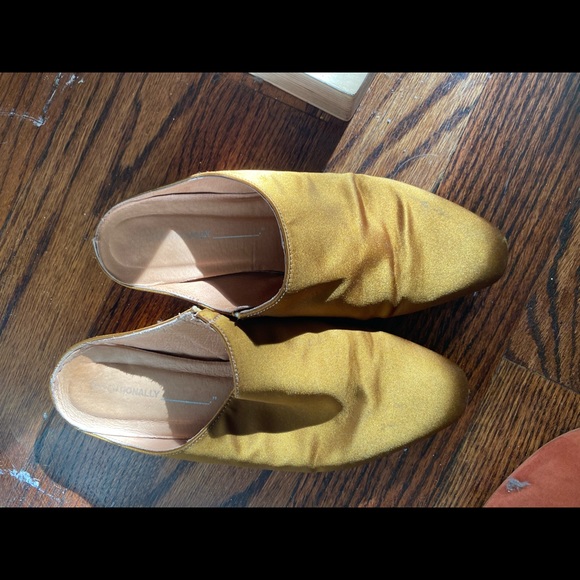 Intentionally Blank Mules (Mustard) - Picture 2 of 4